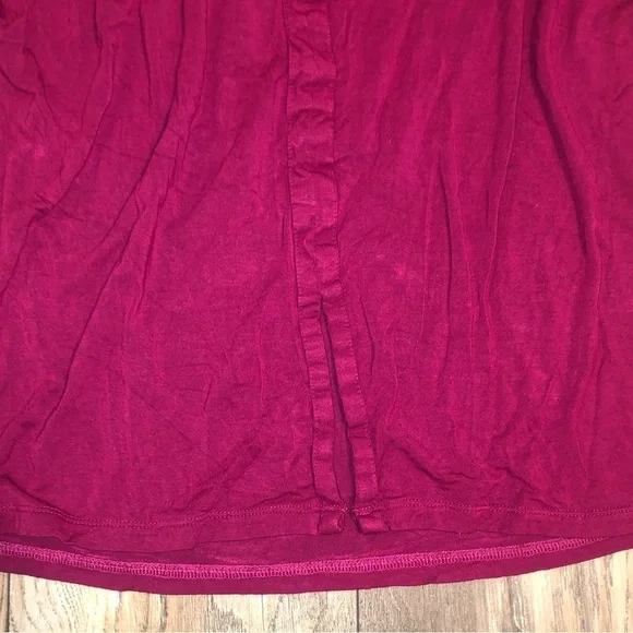 A Pea in the Pod Fuchsia Embroidered Short Sleeve Blouse Size Small - Picture 5 of 9